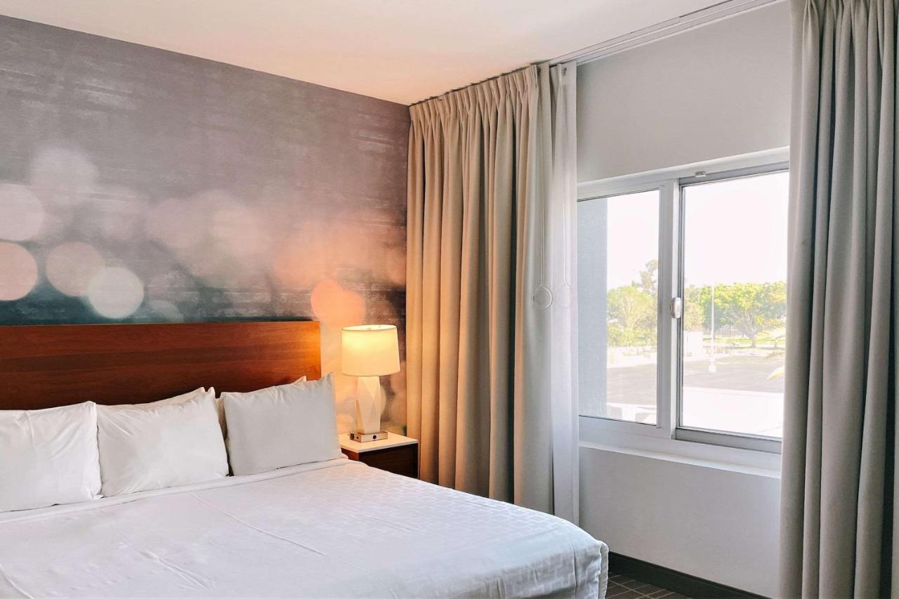 Hotel Cambria Lax El Segundo