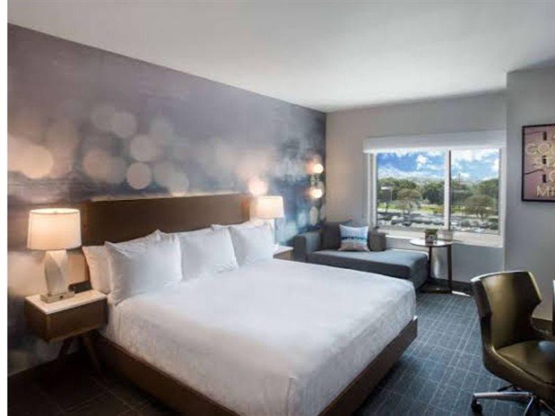 Cambria Lax Hotel El Segundo